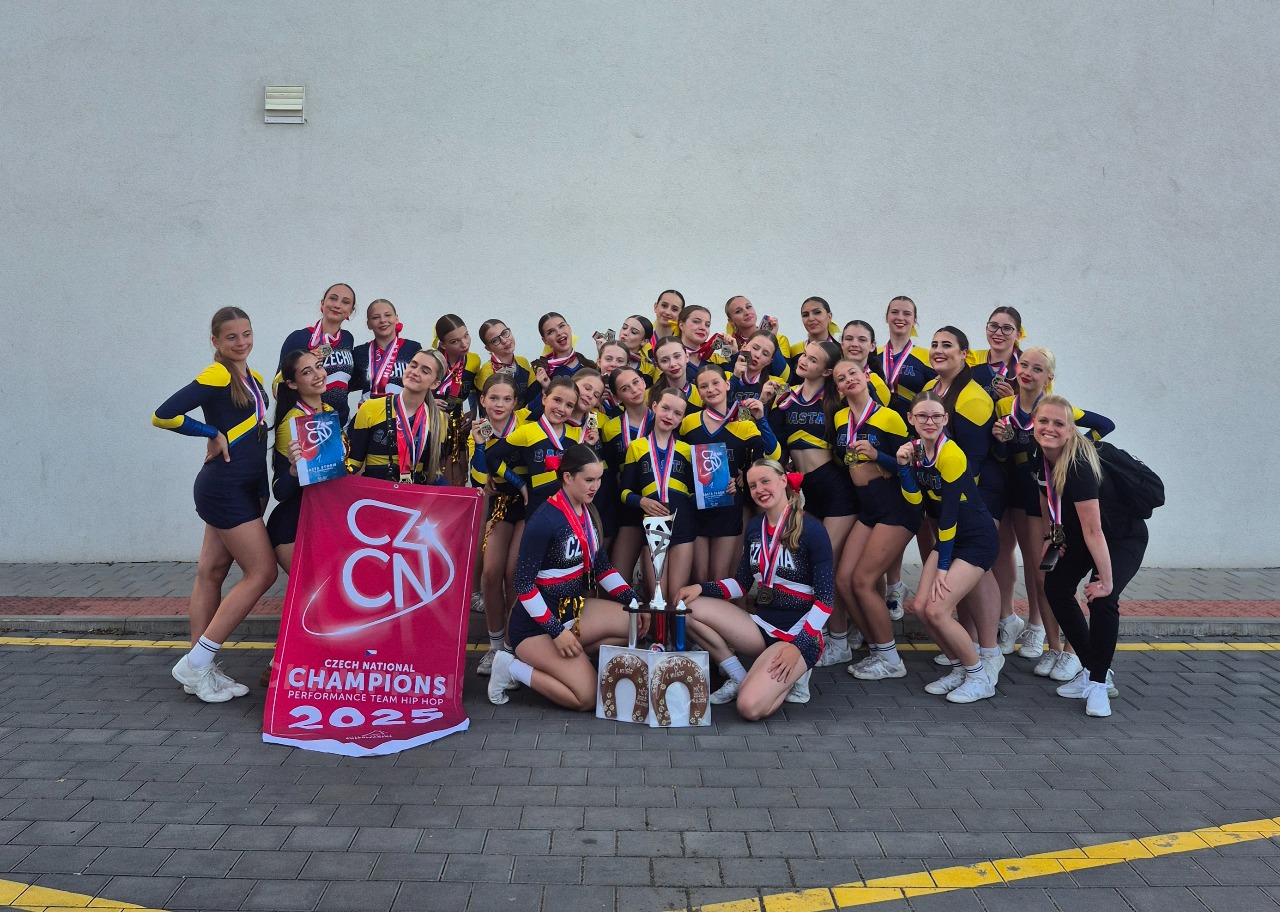 Basta cheerleaders vezou z Pardubic cenné kovy